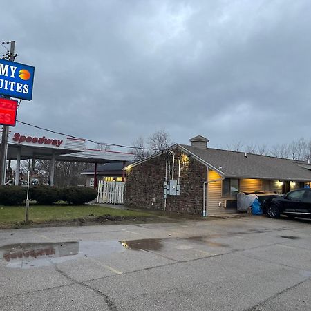 Economy Inn & Suites Ащабюла Екстериор снимка